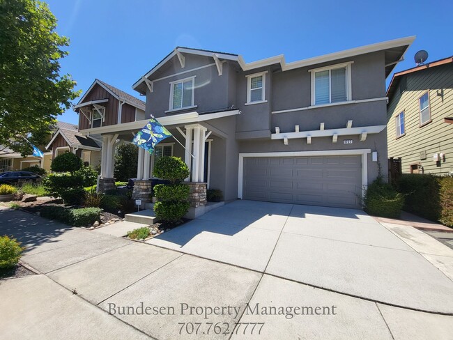 Building Photo - 1727 Southgate Dr
