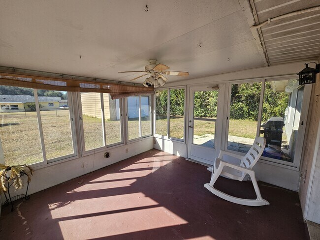 Building Photo - 11722 SE 72nd Terrace Rd