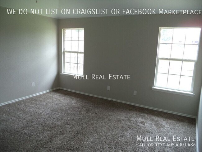 Building Photo - 5404 SE 80th-