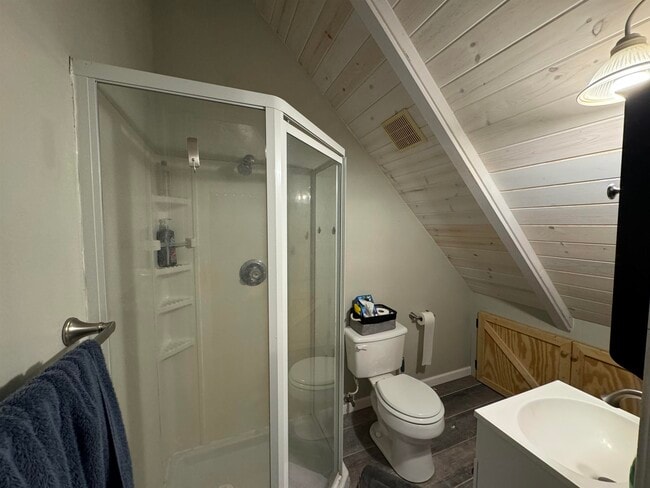 Building Photo - 122 Waterlick Ct