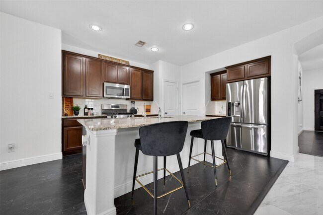 Building Photo - 16318 Brookside Willow Ln