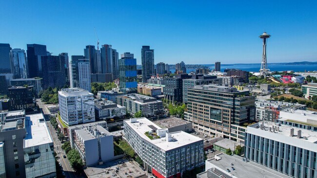 Building Photo - Modern Air Conditioned South Lake Union Lo...