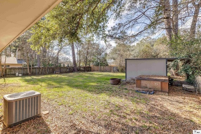 Building Photo - 2013 Frances Pl