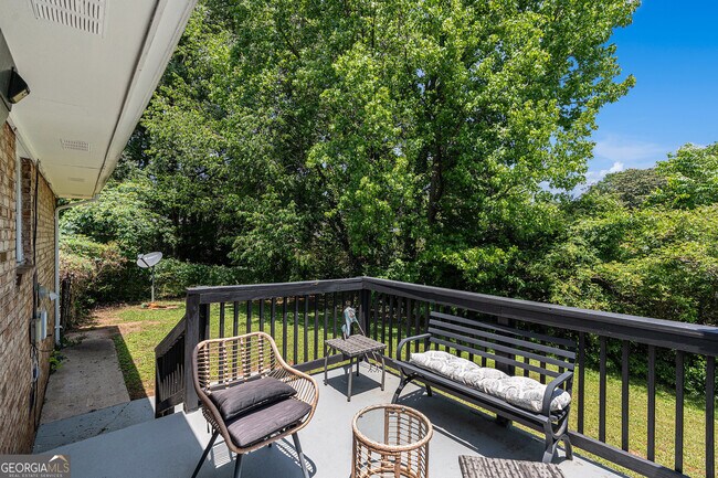 Building Photo - 2958 Holcomb Ct