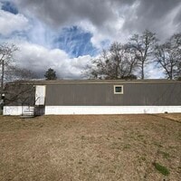 Building Photo - 516 GA-133