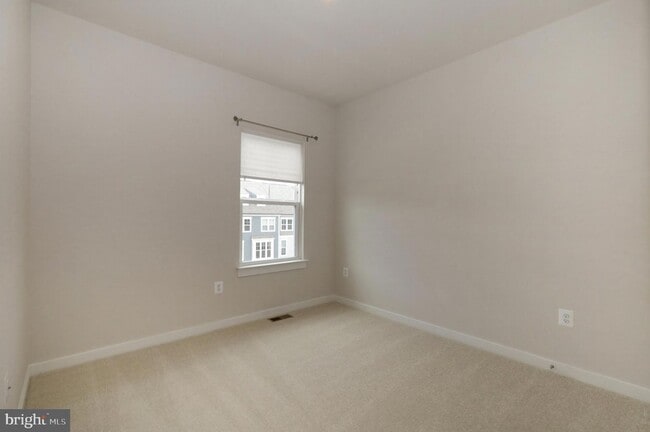 Building Photo - 1709 Beech Leaf St