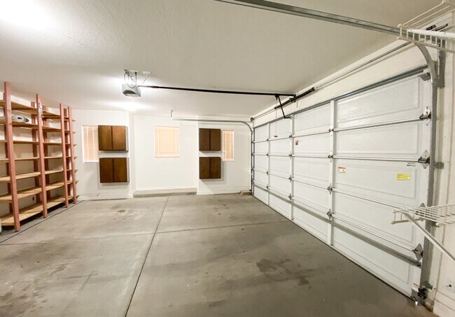 Building Photo - 3555 W Magellan Dr