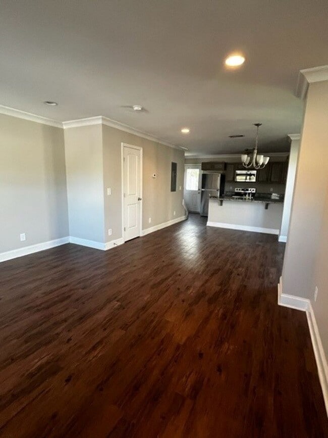 Building Photo - Affordable 2-Bedroom Townhome in the Heart of Lebanon, TN!