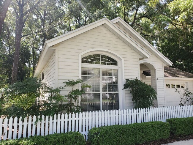 Building Photo - 3 Bed/2 Bath, On the Golf Course in Haile ...