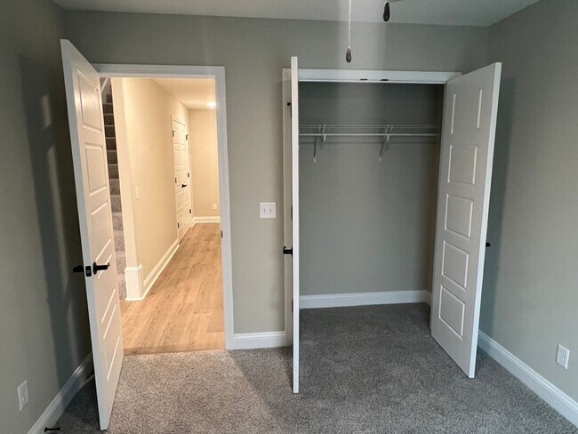 Building Photo - BRAND NEW! 3BR/2BA Duplex for Rent
