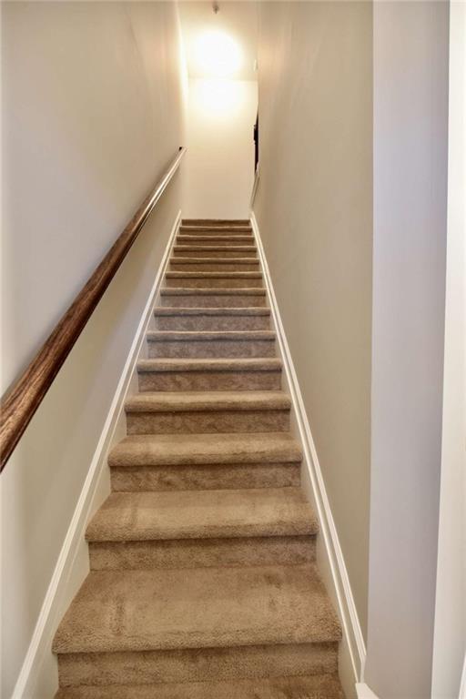 Building Photo - 1223 Foxcroft Ln