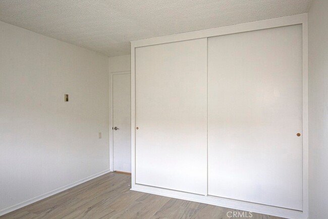 Building Photo - 2296 Via Puerta