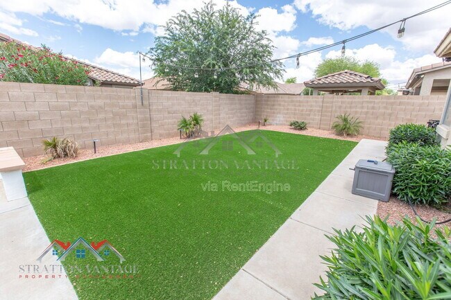 Building Photo - 3068 E Ravenswood Dr