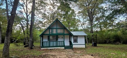 Building Photo - 900 Mohawk Dr
