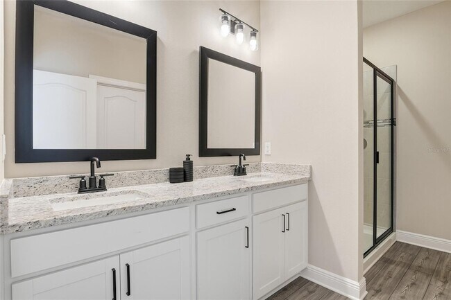 Building Photo - 7745 Somersworth Dr