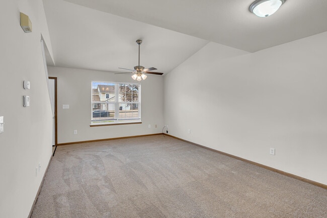 Building Photo - 5718 Canaveral Dr