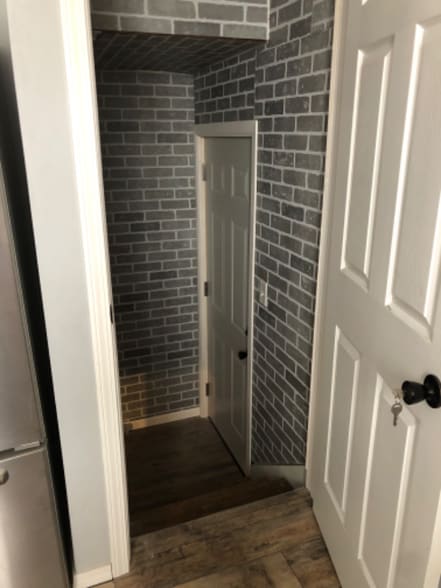 Building Photo - 90 Lincoln Ave