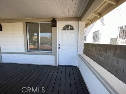 Building Photo - 1344 E 43rd Pl