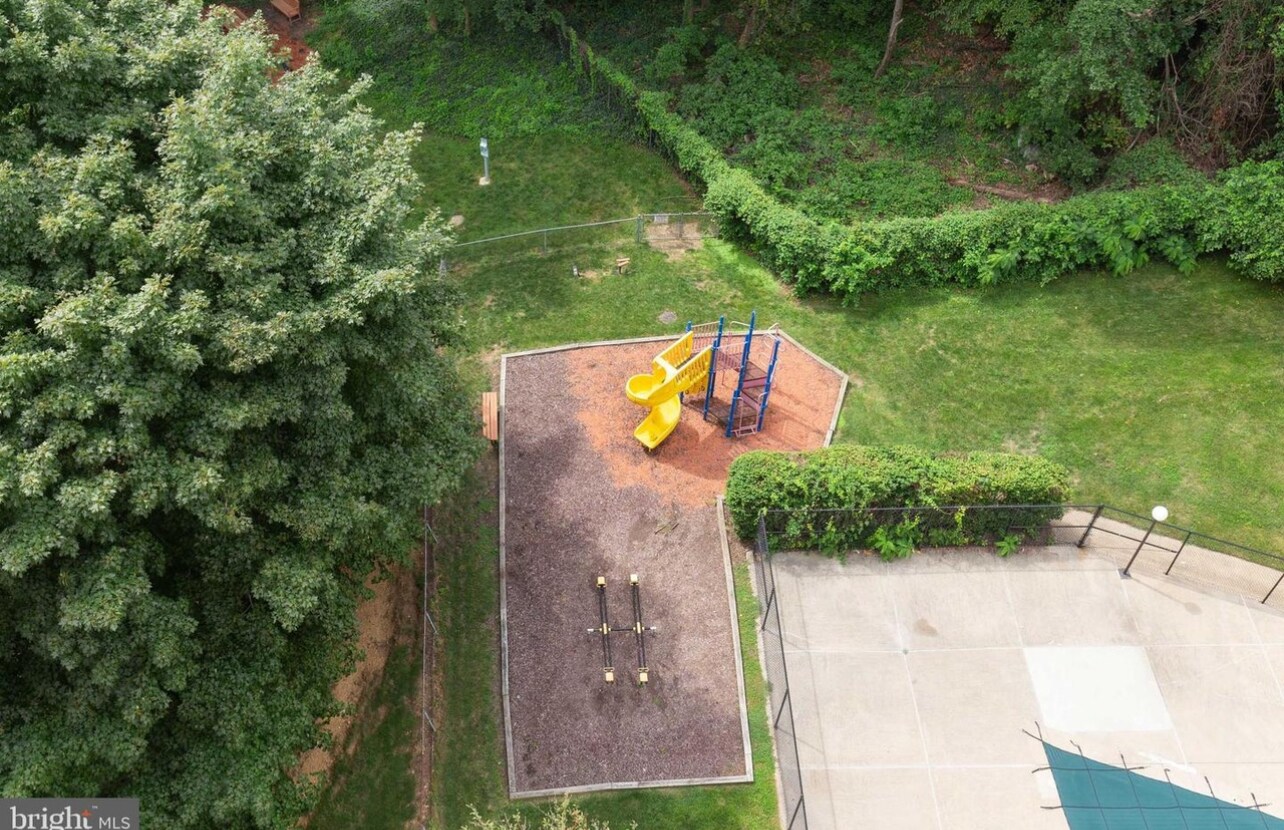 Dog park - 6300 Stevenson Ave