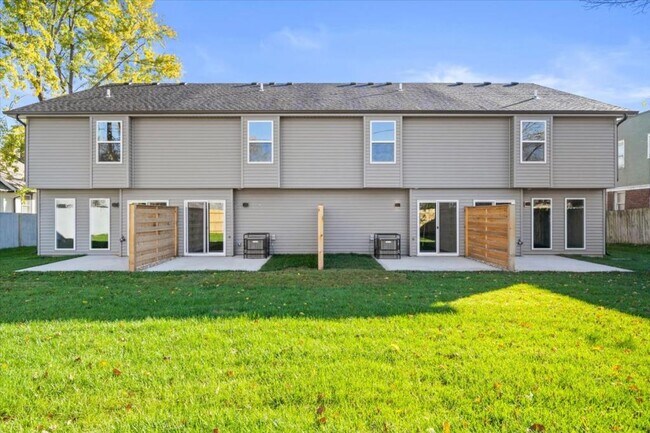 Building Photo - 4614 Forest Ave