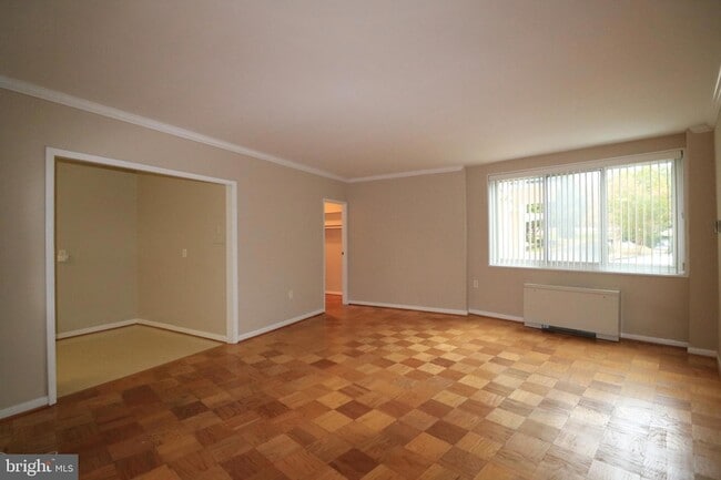 Building Photo - 10500 Rockville Pike