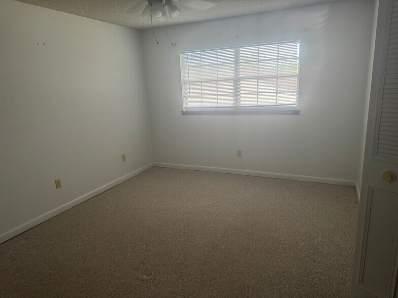 Building Photo - 4706 Kilt Ct