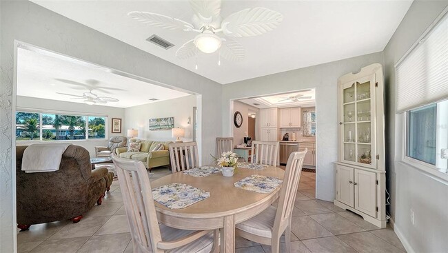 Building Photo - 2657 Riverbluff Pkwy