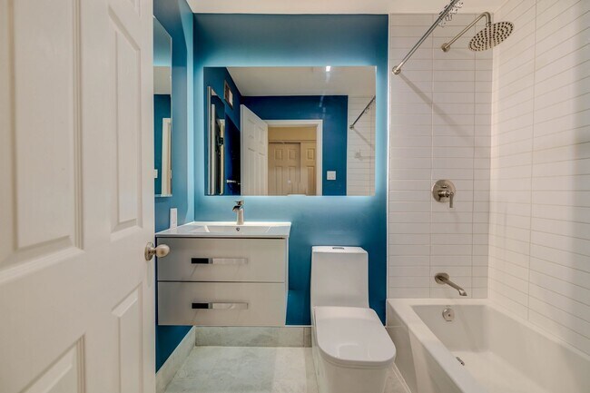 Building Photo - 3-Bedroom Home in Lindbergh School Distric...