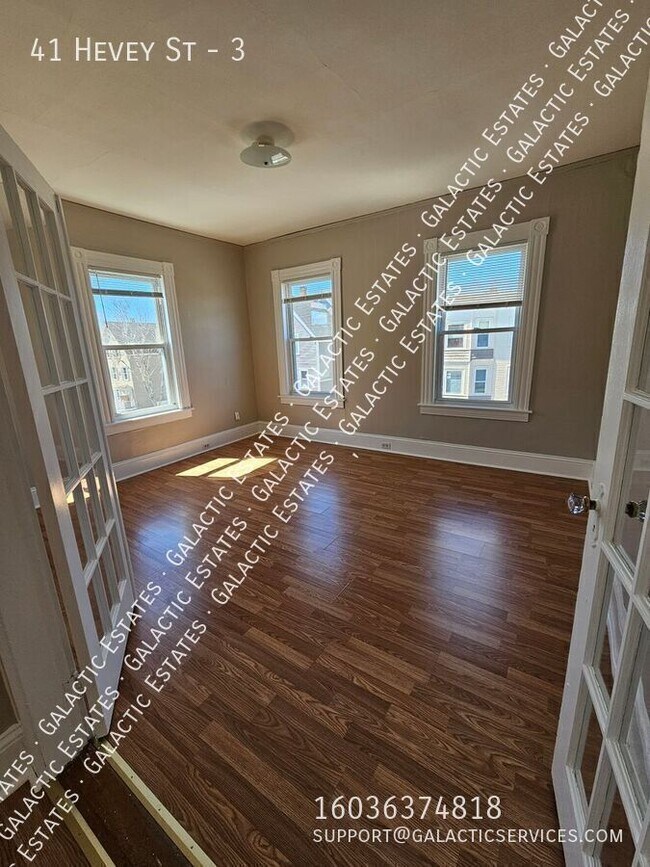 Building Photo - 41 Hevey St