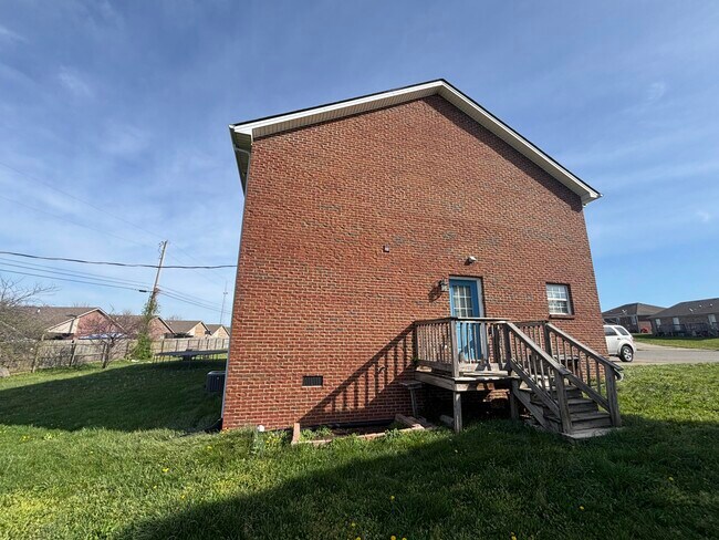 Building Photo - 312 Parker Pl