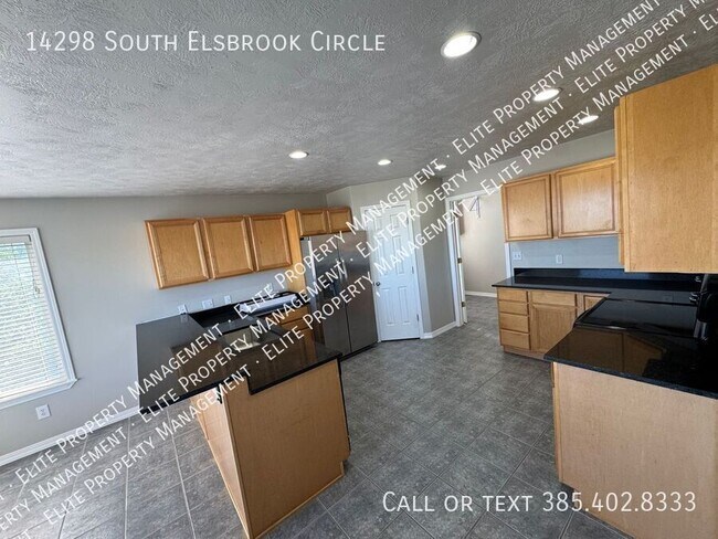 Building Photo - 14298 Elsbrook Cir