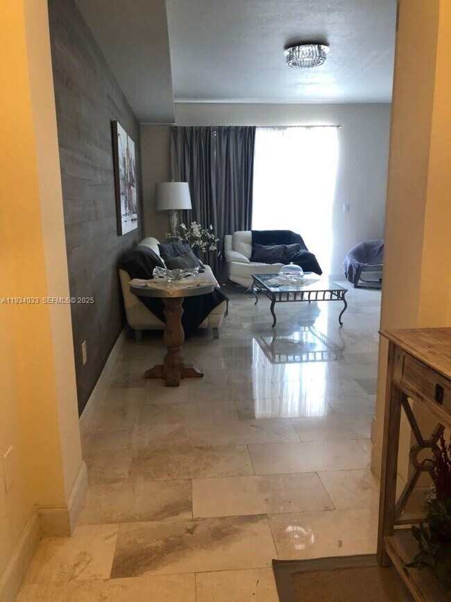 Building Photo - 8826 W Flagler St