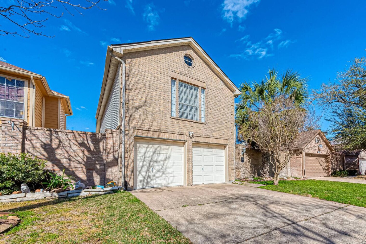 Building Photo - 16026 Hidden Acres Dr