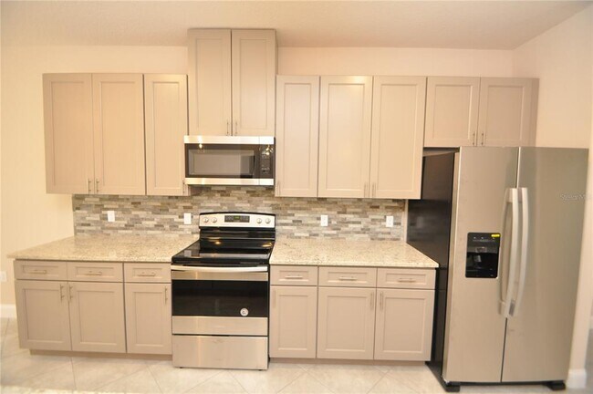 Building Photo - 226 Coral Reef Ct N