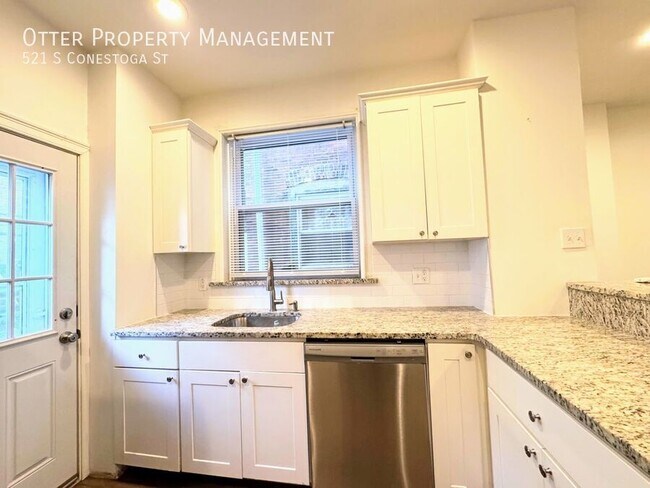 Building Photo - 521 S Conestoga St