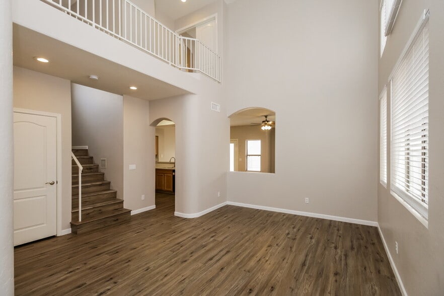 Building Photo - 7206 E Kael St