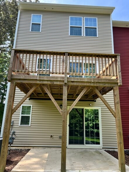 Back view of Townhouse - 382 Cotton Brook Dr