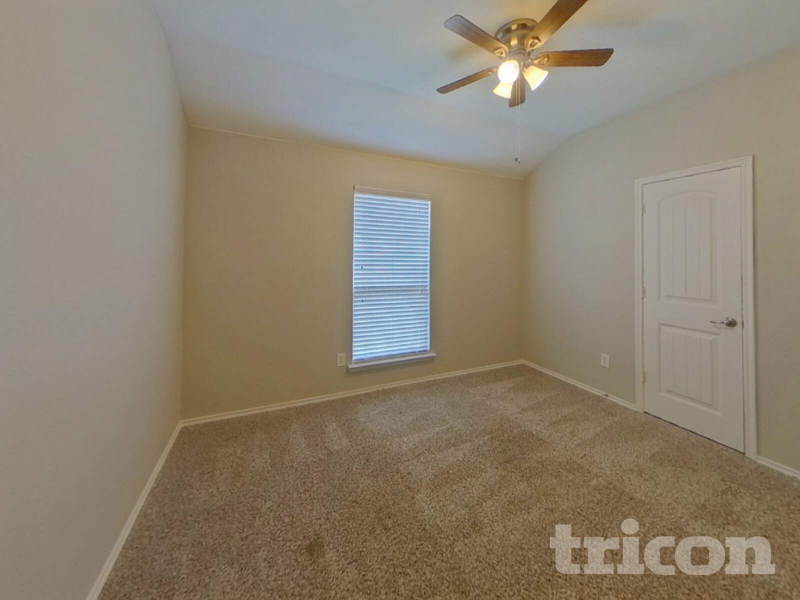 Building Photo - 712 Candelila Dr