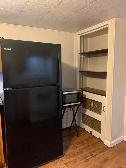 Building Photo - 514 4th St