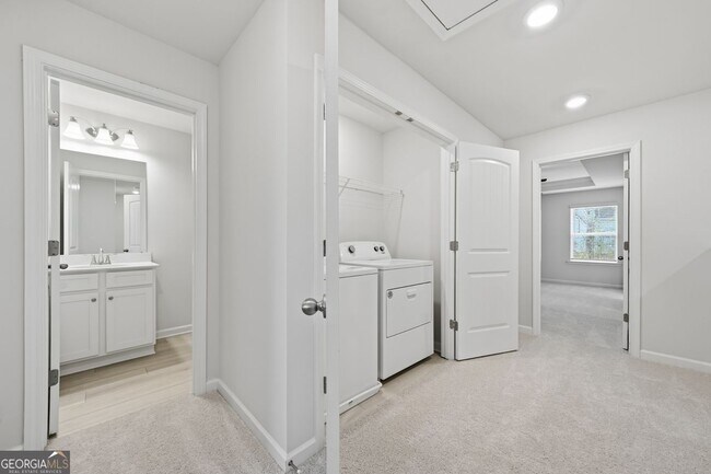 Building Photo - 208 Filer Dr