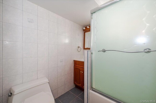 Building Photo - 48 Davison Pl