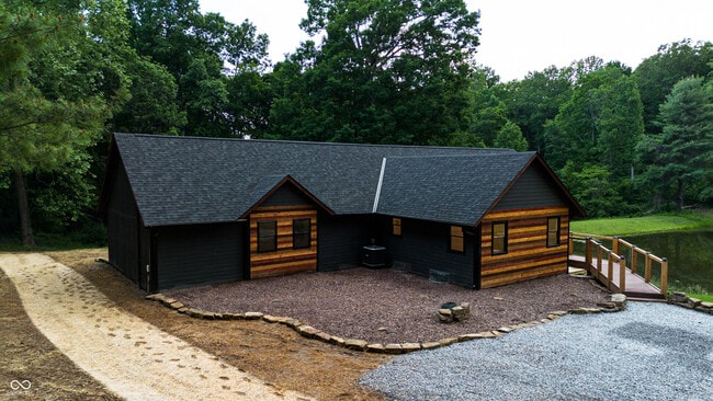 Building Photo - 3463 Plum Creek Rd