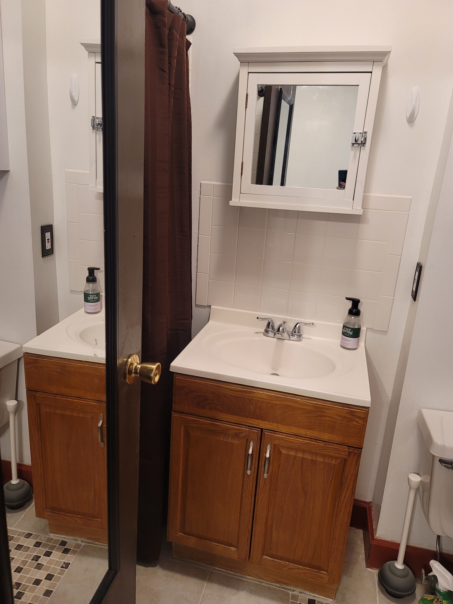 Building Photo - 1622 Bainbridge St