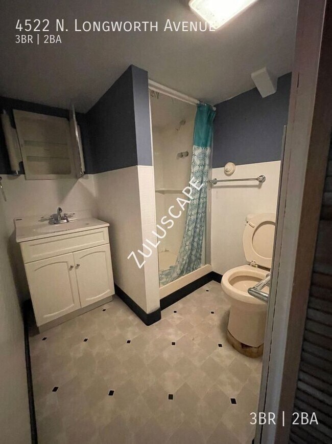 Building Photo - 4522 N Longworth Ave