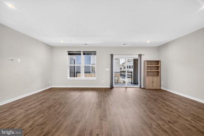 Building Photo - 4053 Legato Rd