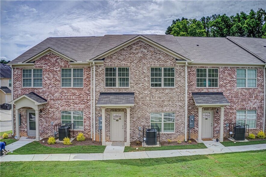 Building Photo - 3398 Mount Zion Rd