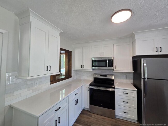 Building Photo - 1819 Cawdor Dr