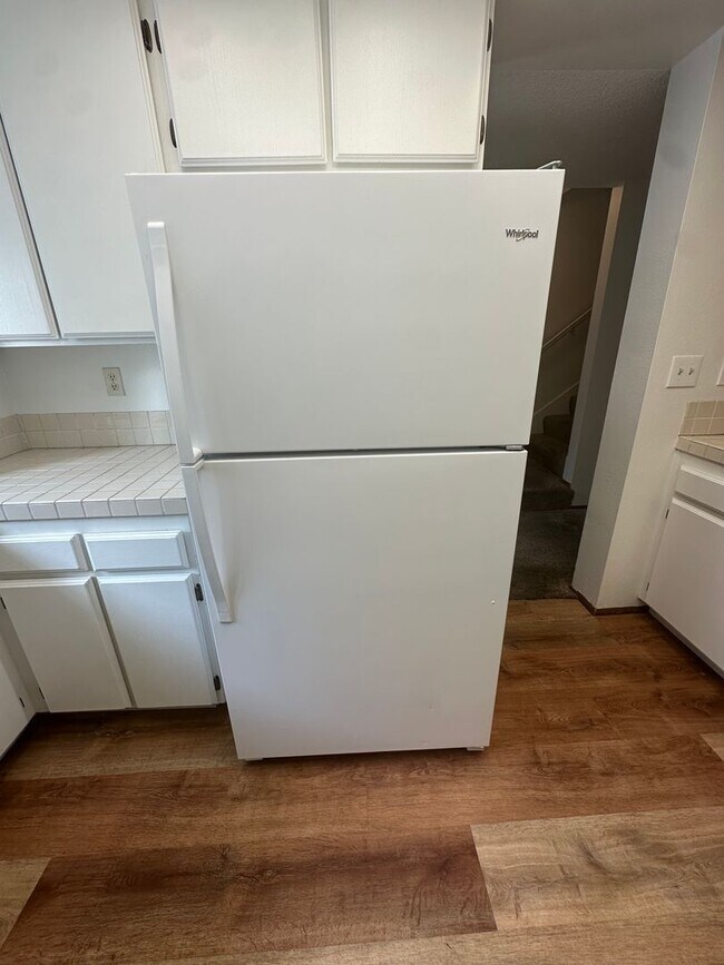 Building Photo - Beautiful 2 bed / 2.5 bath / 1,218 sqft Condo in Solana Beach - Available 01/26