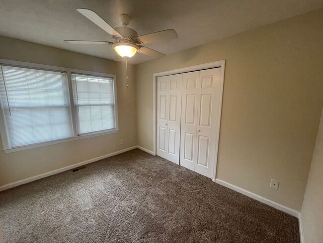 Building Photo - 5039 Coker St