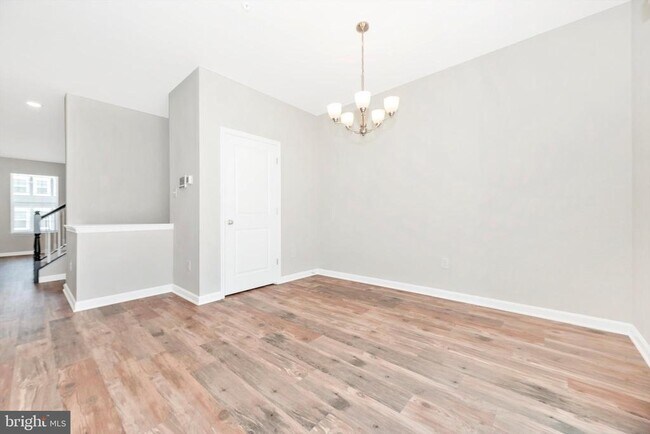 Building Photo - 5050 MacDonough Pl